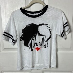 Disney Cruella Graphic Women's Crop Top Black and White T-shirt size XS